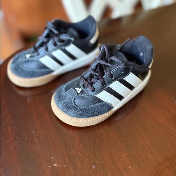 Adidas sambas Toddler 6 - Picture 1 of 5